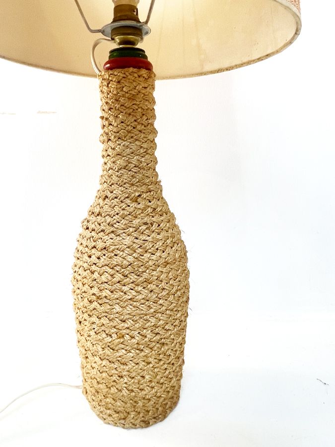 Lampe en corde tressée et abat-jour texturé, années 60-70