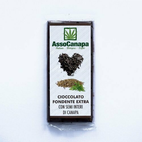 CIOCCOLATO FONDENTE EXTRA CON SEMI INTERI DI CANAPA