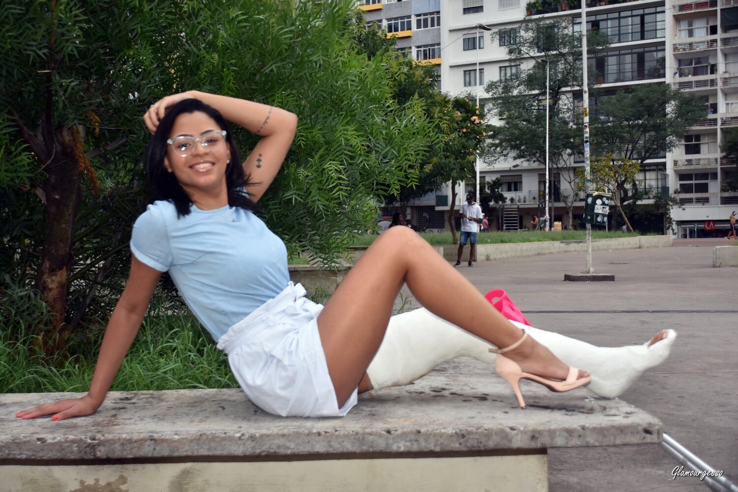 Yasmine LLC - VIDEO 03: Experienced crutcher