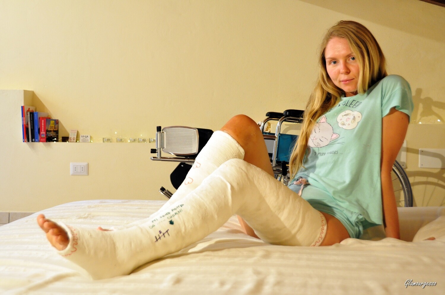 Svitlana LLC+SLC - VIDEO 02: Getting used to wheelchair