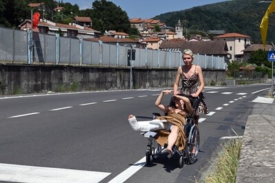 Alessia D. 1,5 HS Bar - VIDEO 08: Out in wheelchair!