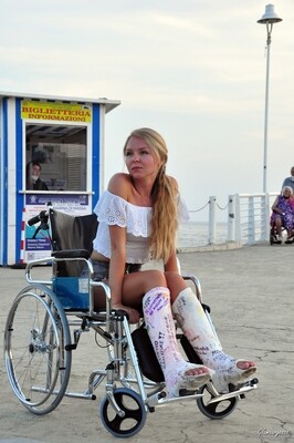 Svitlana DSLWC - VIDEO 04: Wheelchairing on the pier