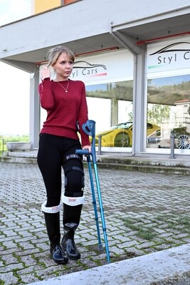 Svitlana Kneebrace - VIDEO 01: Kneebrace and Hunters