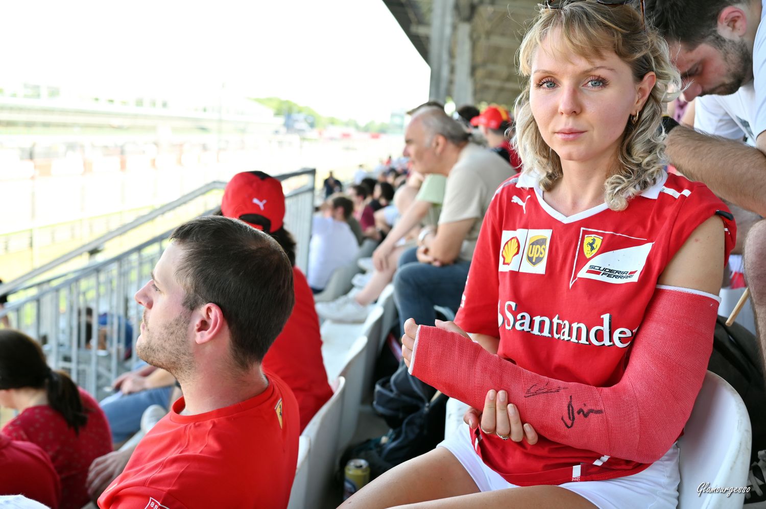 Svitlana Red LAC - VIDEO 05: Race day with broken arm