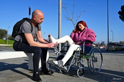 Juliette DLLC - VIDEO 04: Picking up on the sidewalk