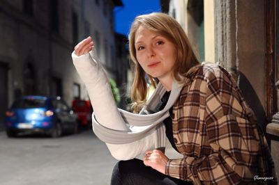 Svitlana LATS - VIDEO 01: My wrist could be broken