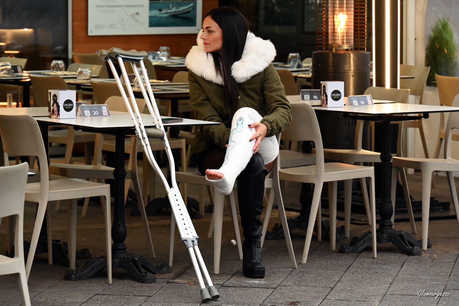 Ilaria M. LLC - VIDEO 05: Crutching in the city center