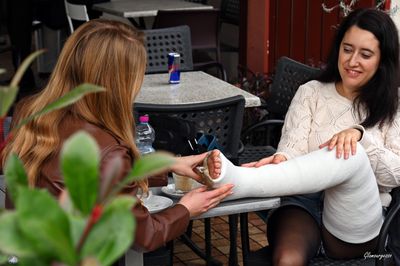 Susy LLC - VIDEO 02: Showing off my cast