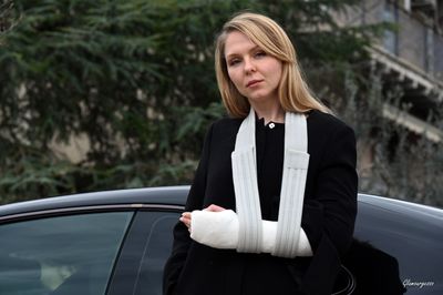 Svitlana LAFS - VIDEO 01: On trip with a broken arm