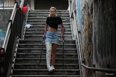 Svitlana LLC 2025 - VIDEO 08: Cruching with my new pedicure