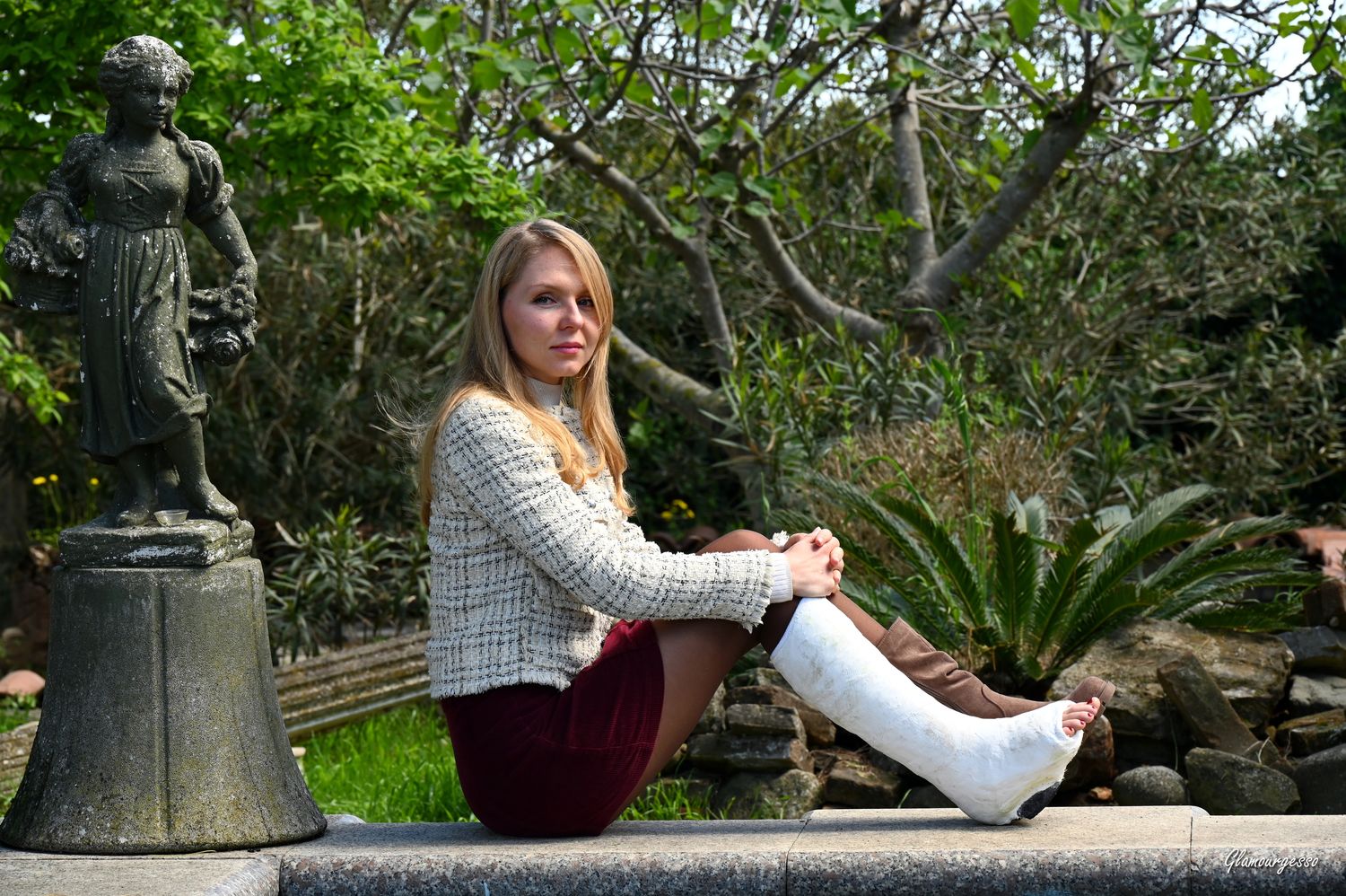 Svitlana SLWC - VIDEO 04: Signing my cast for you