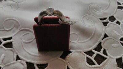 Schwerer Silber Ring 925 mit weißem Stein
