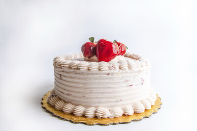Strawberry Twist Cake 8”