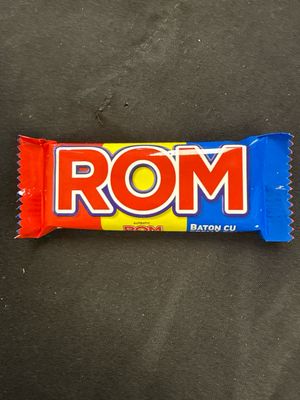 Rom Baton Cremă Rom