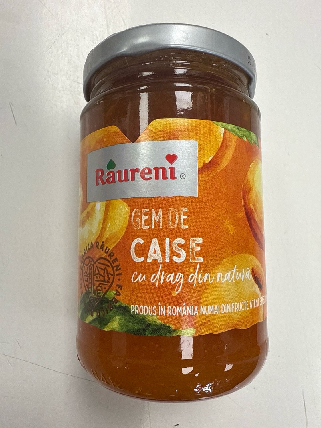 Râureni Gem Caise