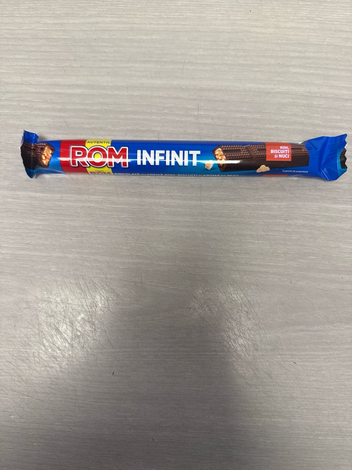 Tom Infinit Biscuiți Nuci
