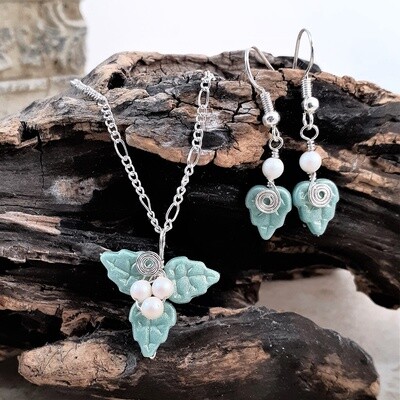 Spring Jewelry Set Necklace Earrings Fairy Woodland Mint Green