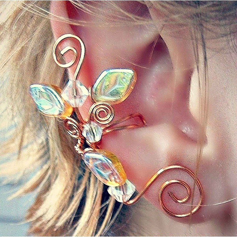 Lothlorien Crystal Leaf Ear Cuff Climber No Piercing, Boho Elven Golden Woodland Ear Vine