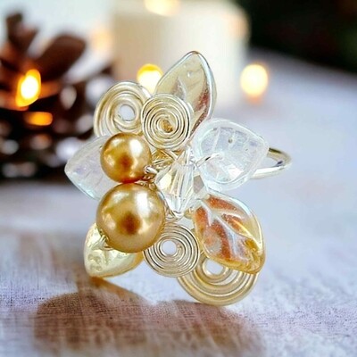 Art Nouveau Leaf Ring - Fairy Lights Holiday Collection