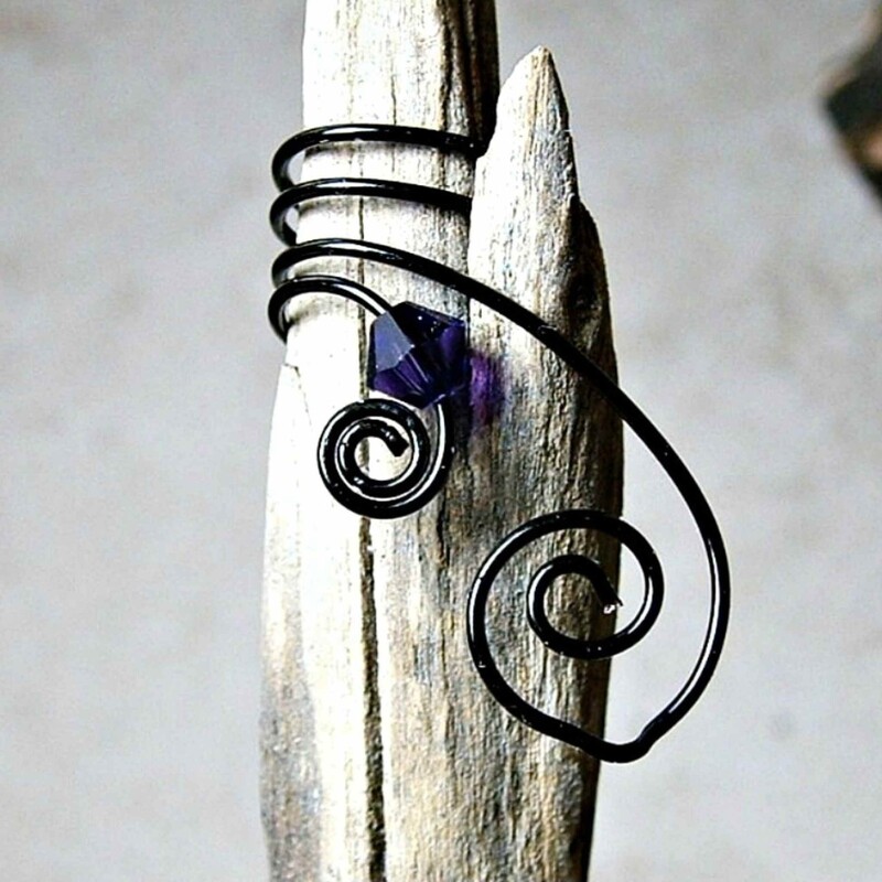 Inara Goddess Ear Cuff No Piercing Black &amp; Purple - Single or Pair
