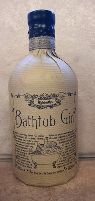 Bathtub Gin Candle
