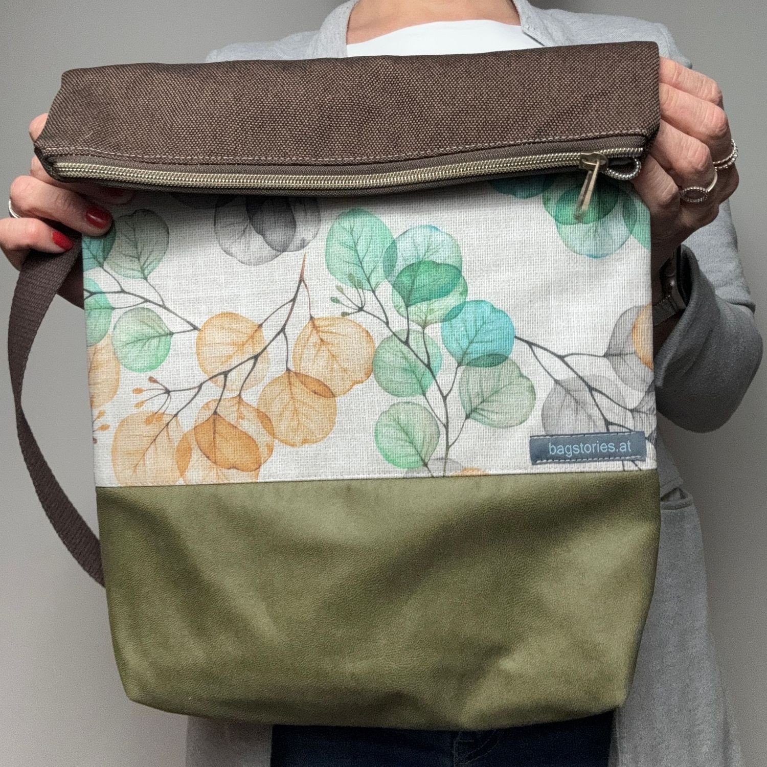 FOLDOVER.bag - Leaves