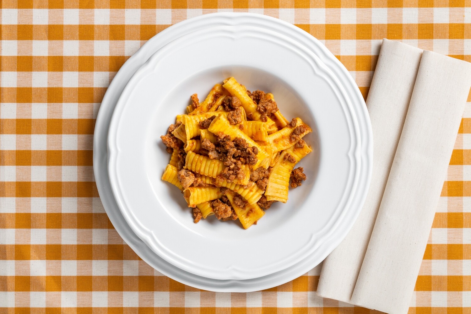 Maccheroni al pettine con ragù Maccheroni al pettine con ragù