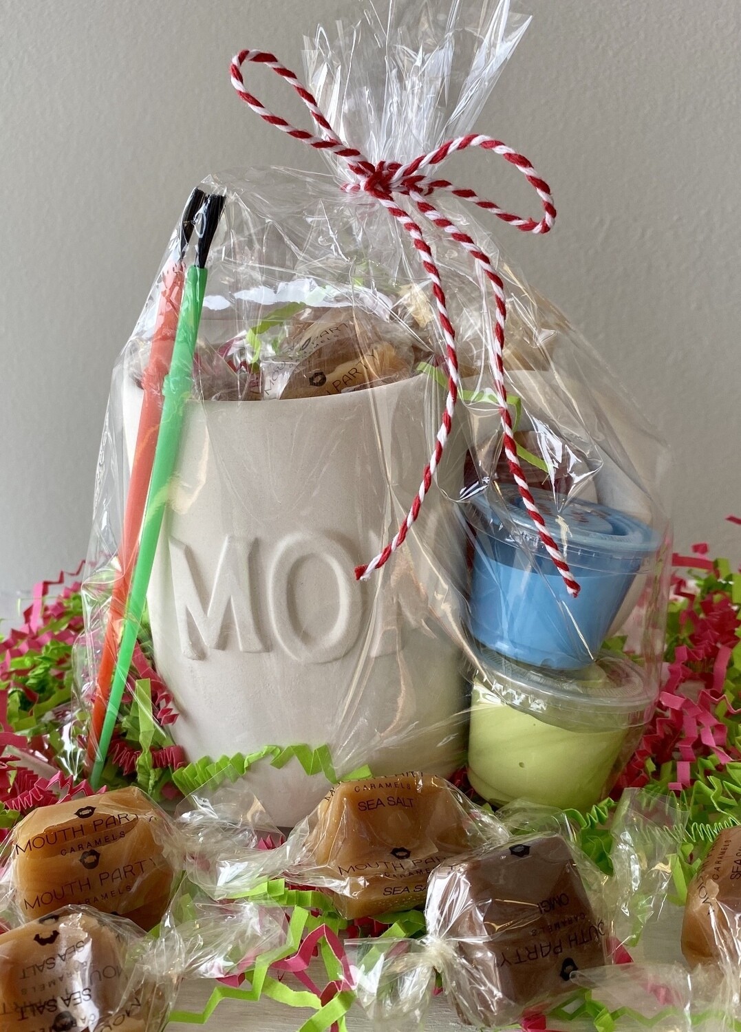 Take Home Mother's Day Gift! Mom Mug with Mouth Party Caramels and Glazes - Pick up at Pet Depot