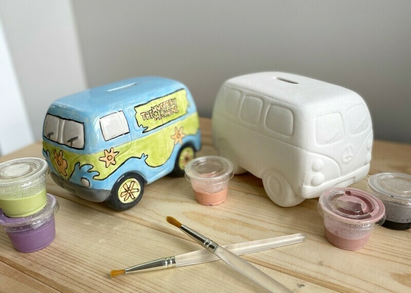 Hippie Van Bank Camper Love Bus