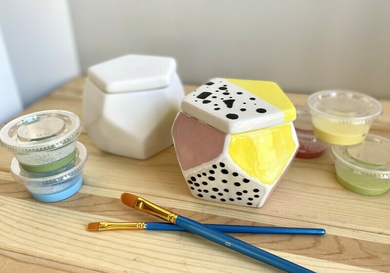 Faceted Box