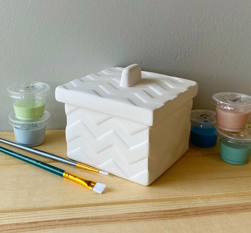 Chevron Box