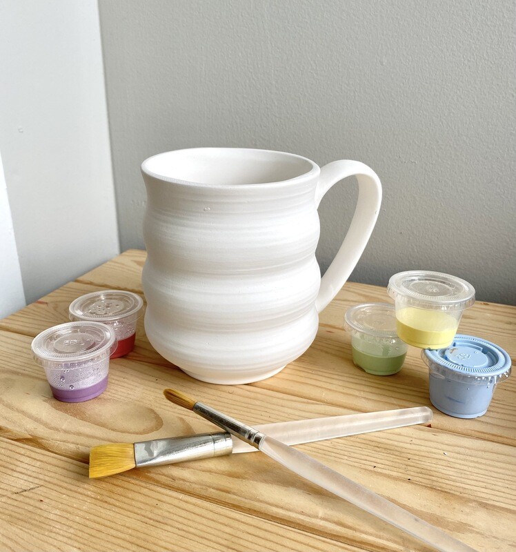 Stoneware Wavy Mug