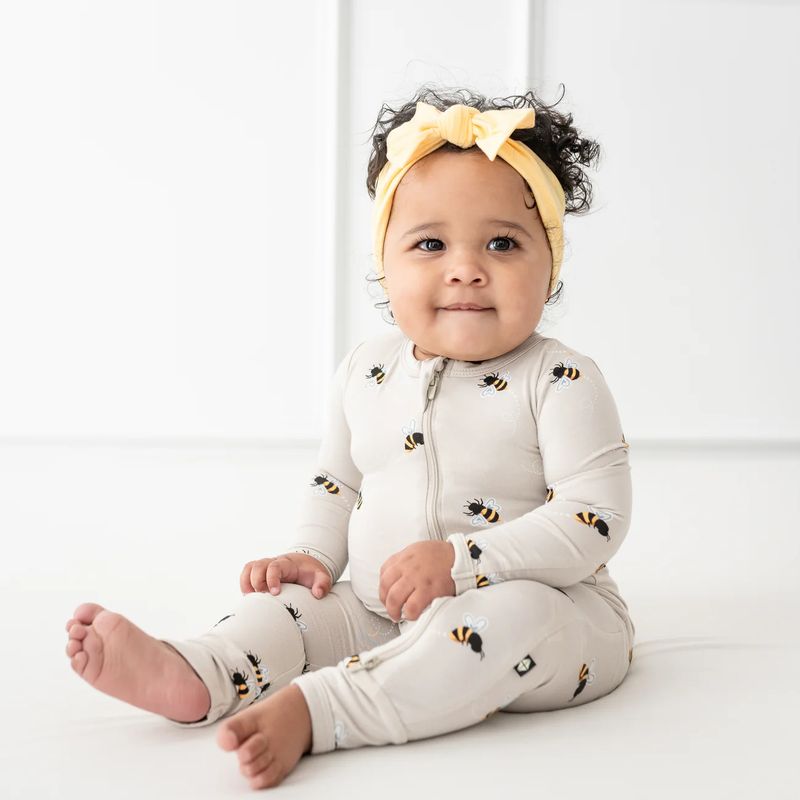 Kyte Zippered Romper in Bee Mine