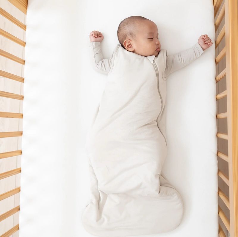 Kyte Baby Sleep Bag in Oat- 0/6m- 1.0 tog