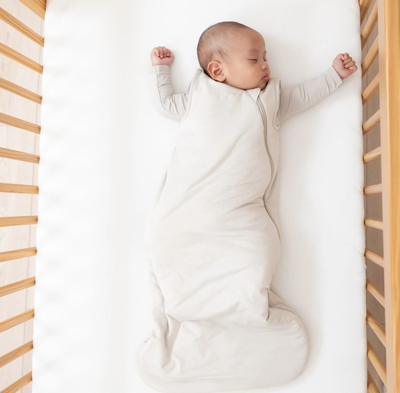 Kyte Baby Sleep Bag in Oat- 1.0 Tog