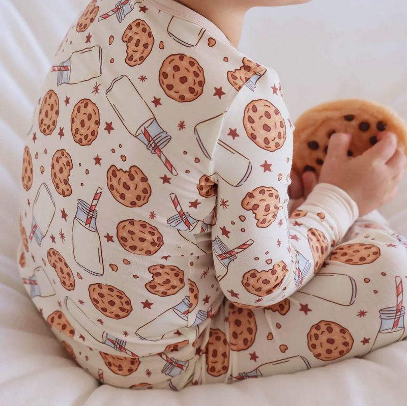 Caden Lane Cookie Cuddles 2-Piece Pajama Set