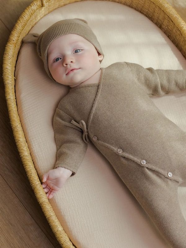 Quincy Mae Wrap Knit Footie- Heathered Mocha