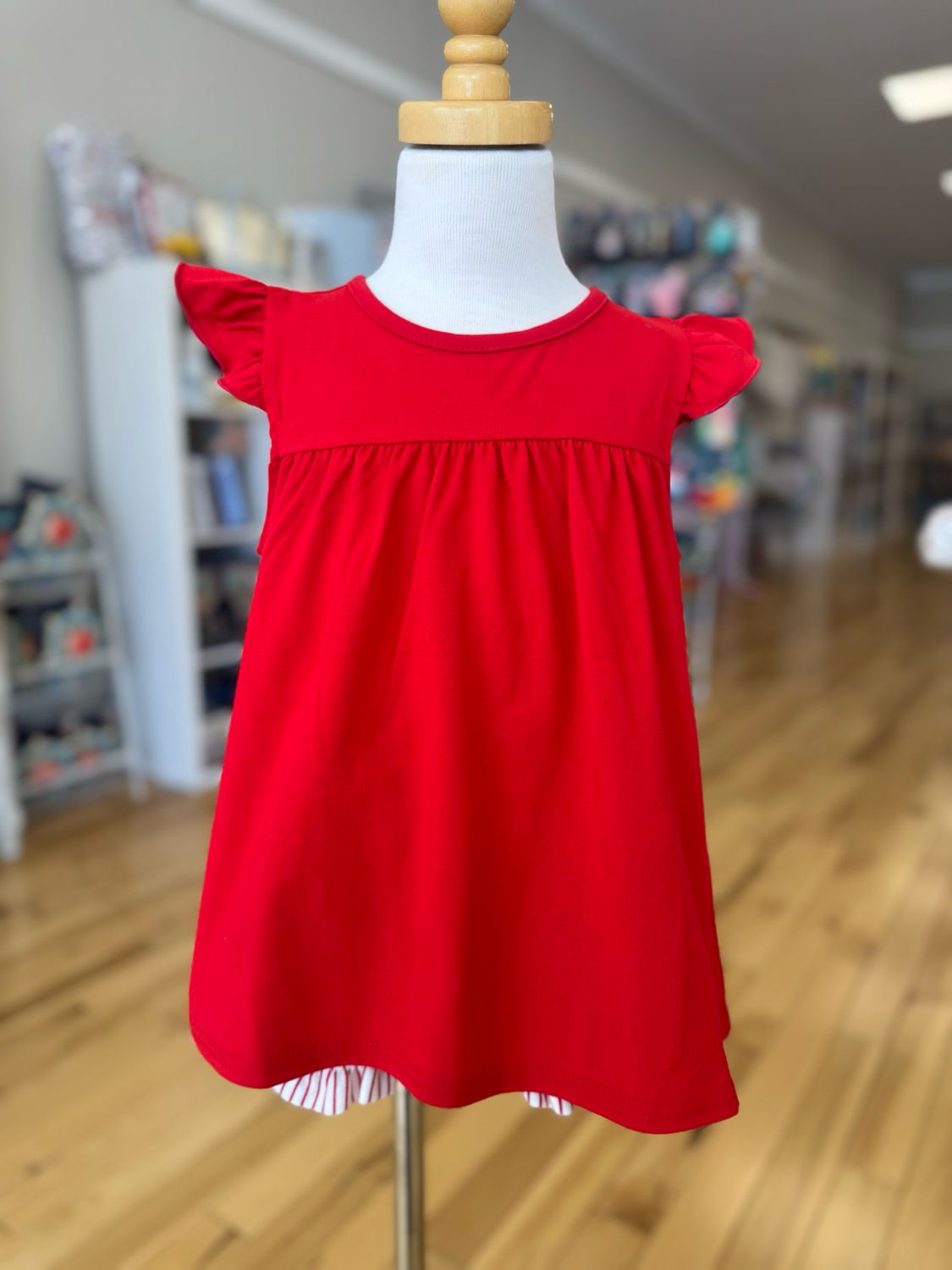 Finley Red Angel Sleeve Short Set