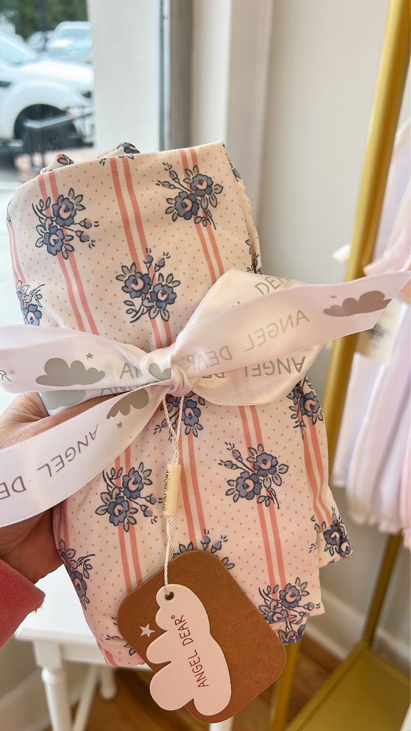 Stripe Dot Roses - Ruffle Blanket