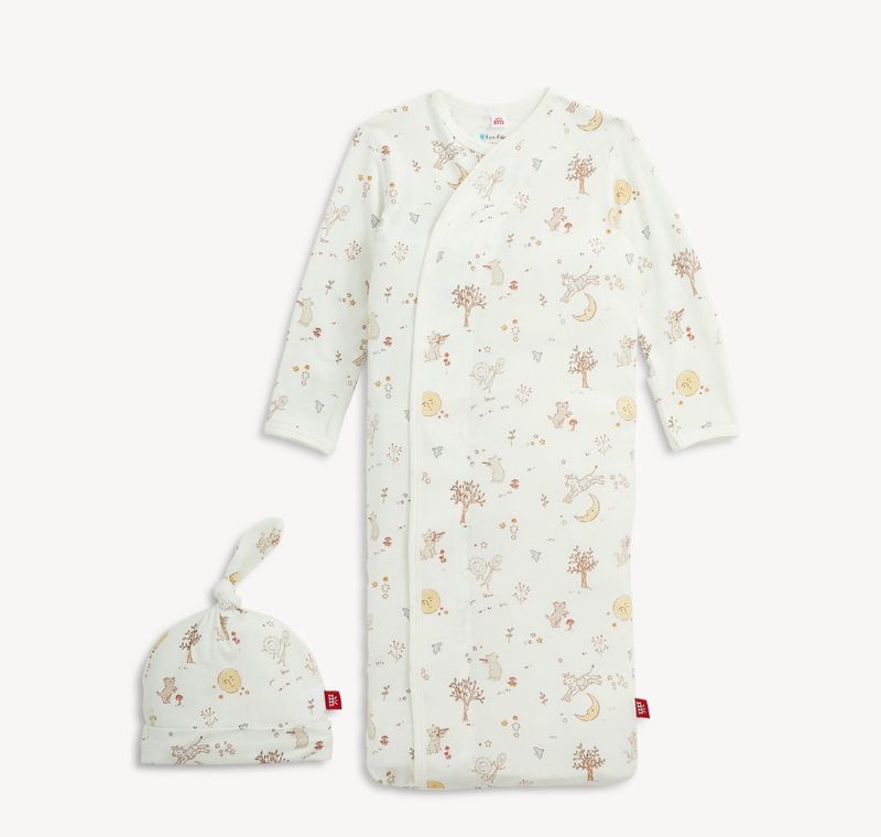Magnetic Me "Bedtime Rhymes" Modal Gown + Hat Set