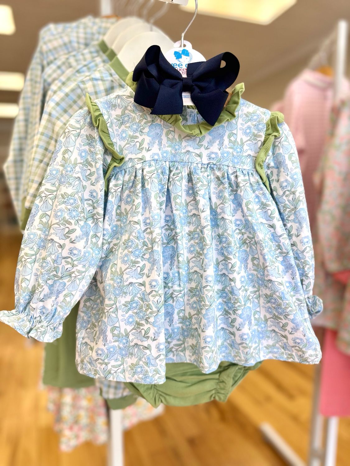 Basin Floral Hallie Diaper Set
