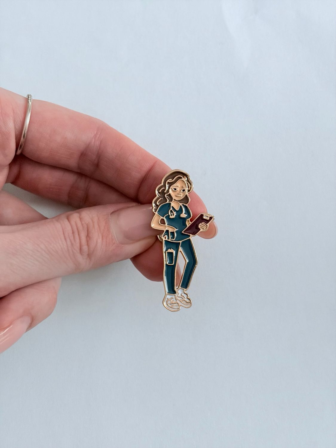 Sagė slaugytoja mėlyna apranga