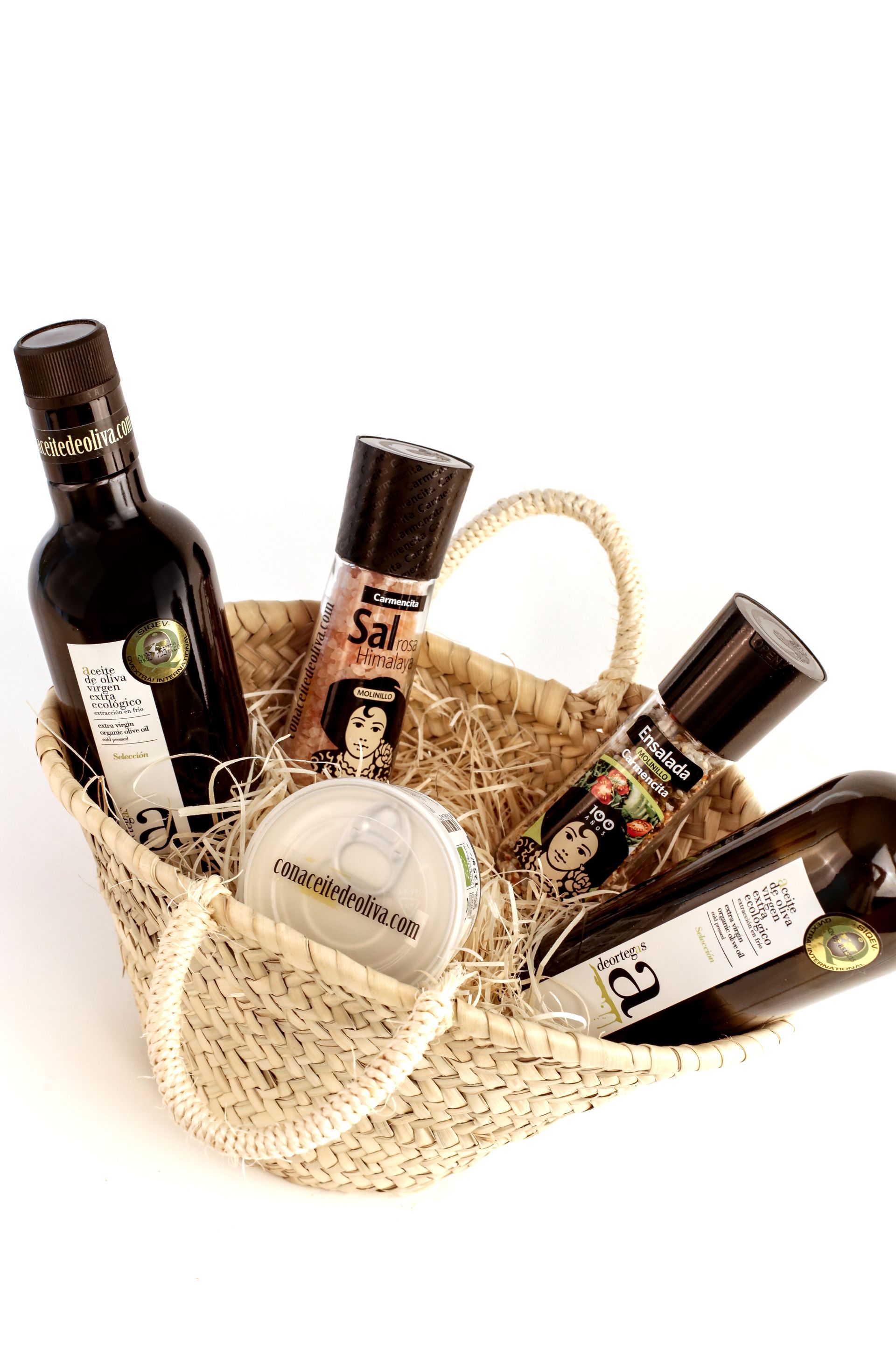 Cesta gourmet aceite de oliva virgen extra Deortegas + Carmencita