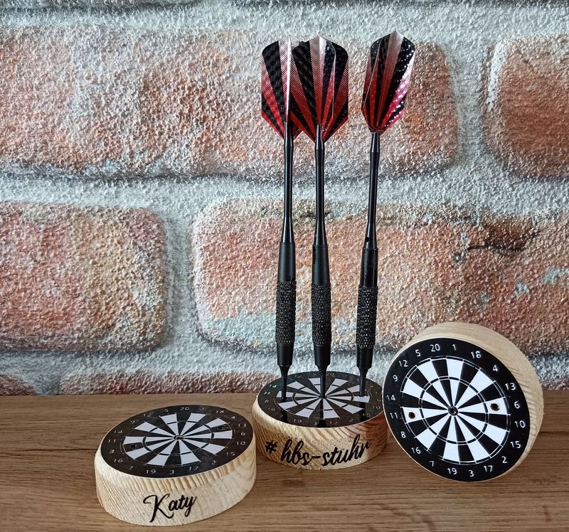 Dartpfeile Ständer aus Holz ~ personalisierbar ~ Deko ~ Darts ~ Pfeile Dartpfeile Ständer aus Holz ~ personalisierbar ~ Deko ~ Darts ~ Pfeile