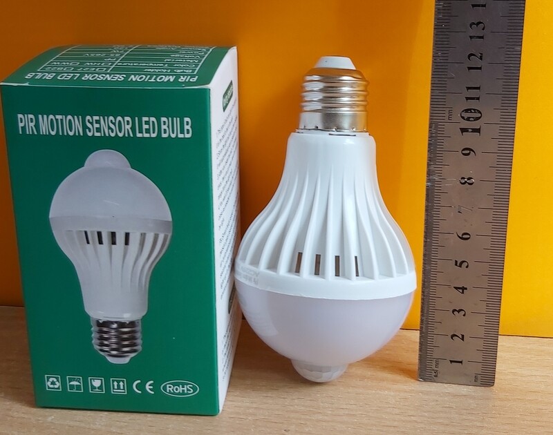 Foco Sensor de Movimiento 7W