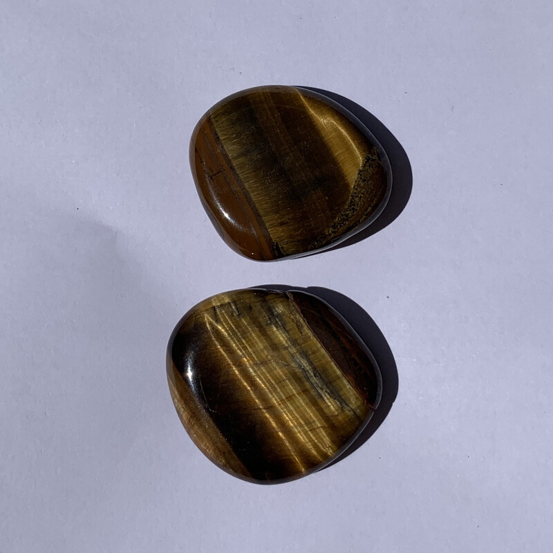 Tigers Eye smooth stone