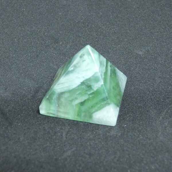 Fluorite pyramid 3