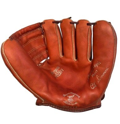 Early 1950’s Curt Simmons D&M Baseball Glove