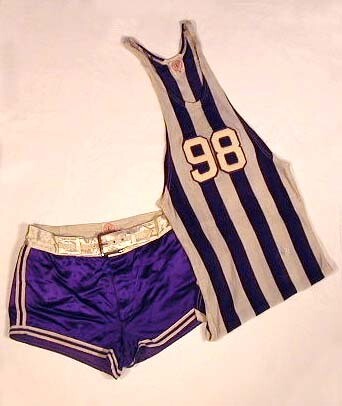 1930&#39;s Lowe and Campbell Basketball Uniform