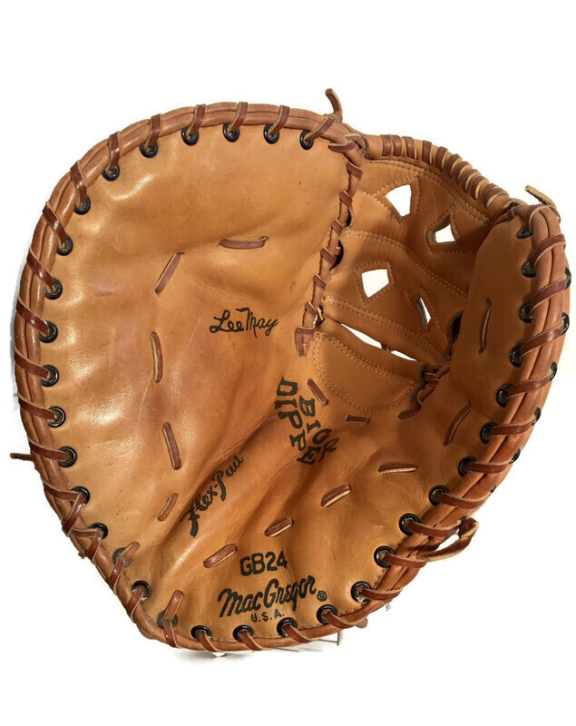 1960’s Lee May, MacGregor Model GB24 Baseman&#39;s Mitt